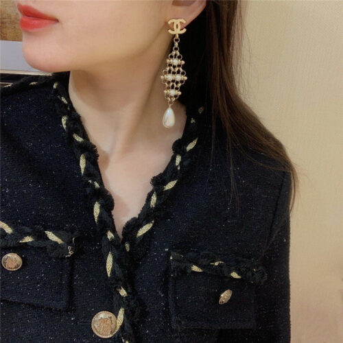 High Quality Luxury Chanel Pearl Earrings product detail