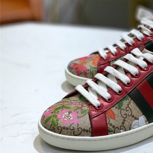 High Quality Luxury Gucci Bee Sneakers product detail