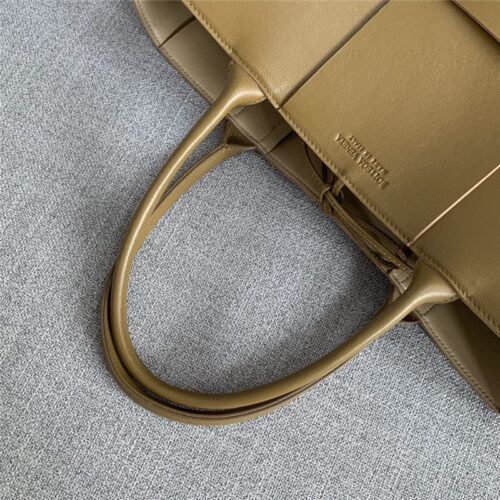 High Quality Luxury Bottega Veneta Tote Bag product detail