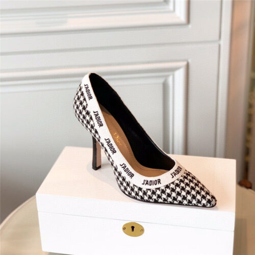 High Quality Luxury J’adior Wool Houndstooth Slingback Pump product detail