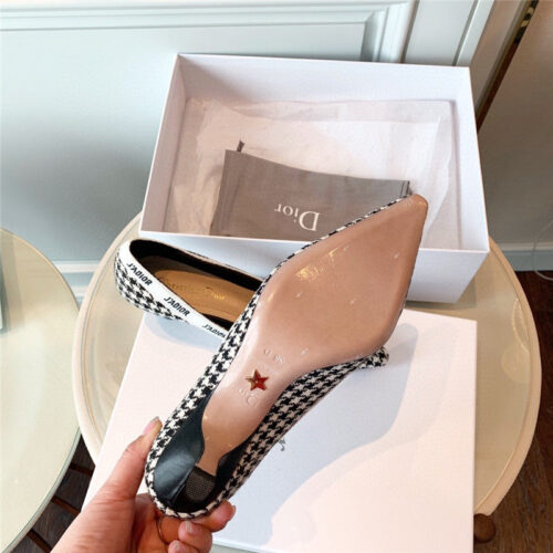 High Quality Luxury J’adior Wool Houndstooth Slingback Pump product detail
