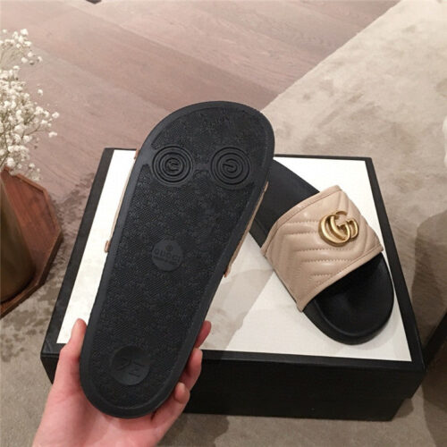 High Quality Luxury Gucci Slippers – Style 19123 product detail