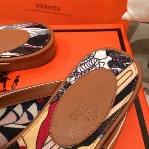 High Quality Luxury Hermes Kelly Buckle Half Slip Shoes product detail
