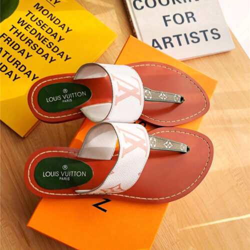 High Quality Luxury LV Louis Vuitton Slippers Sandals alternate view