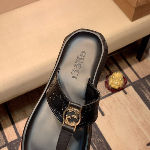 High Quality Luxury Gucci Mens Slippers product detail