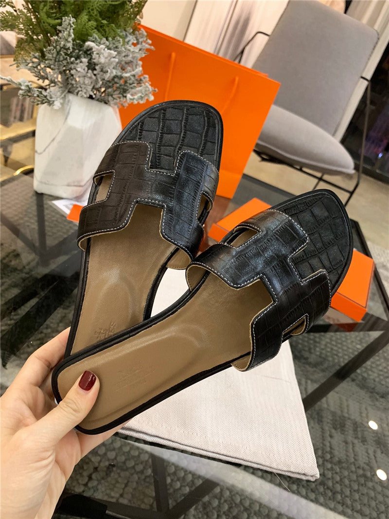 High Quality Luxury Hermes Oran Sandals – Style 69155 product detail