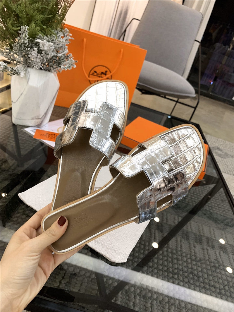 High Quality Luxury Hermes Oran Sandals – Style 32995 product detail