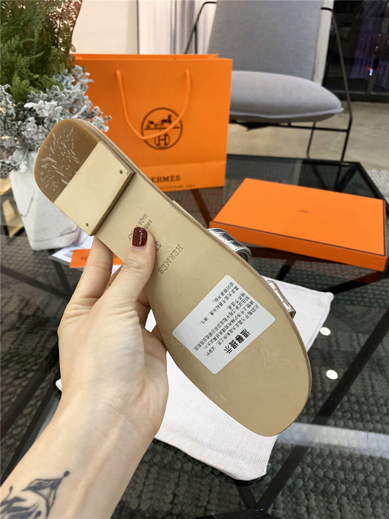 High Quality Luxury Hermes Oran Sandals – Style 32995 product detail