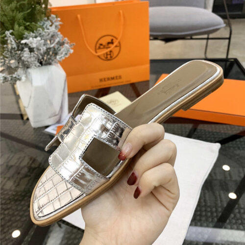 High Quality Luxury Hermes Oran Sandals – Style 32995 product detail