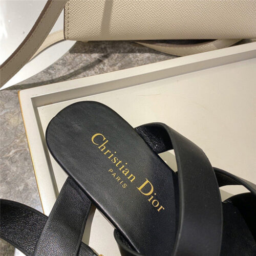 High Quality Luxury Dior Strappy Flat Sandals In Black product detail