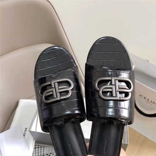 High Quality Luxury Balenciaga Black Gold Oval BB Mule Sandal For Women alternate view