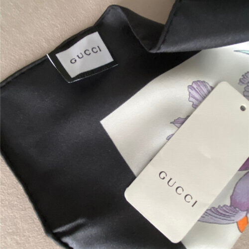 High Quality Luxury Gucci Disney Silk Scarf product detail