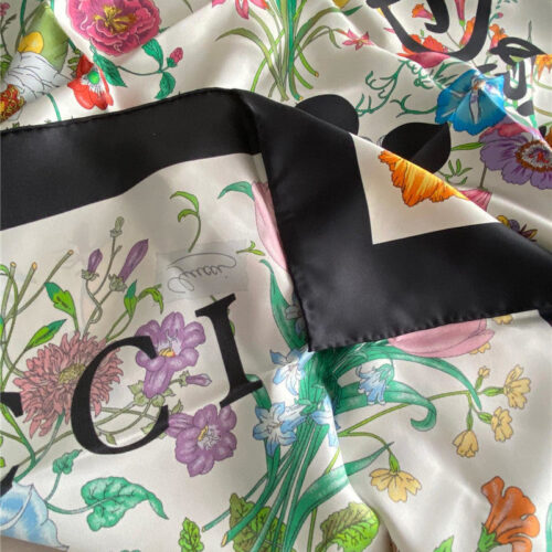 High Quality Luxury Gucci Disney Silk Scarf product detail