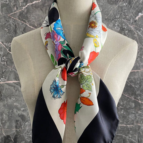 High Quality Luxury Gucci Disney Silk Scarf