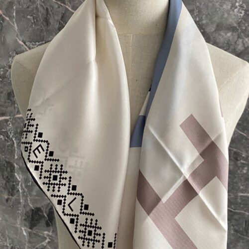 High Quality Luxury Chanel Silk Scarf White product detail