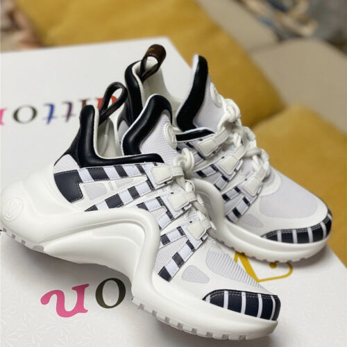 High Quality Luxury Louis Vuitton Archlight Sneaker – Style 09507 alternate view