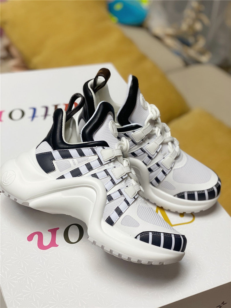 High Quality Luxury Louis Vuitton Archlight Sneaker – Style 09507 product detail