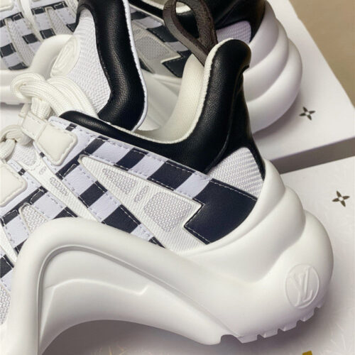 High Quality Luxury Louis Vuitton Archlight Sneaker – Style 09507 product detail