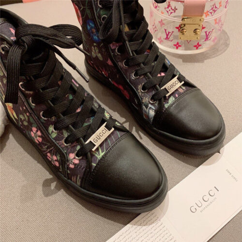 High Quality Luxury Guuci Printed Leather Sneakers Gucci Floral Canvas Shoes In Black product detail