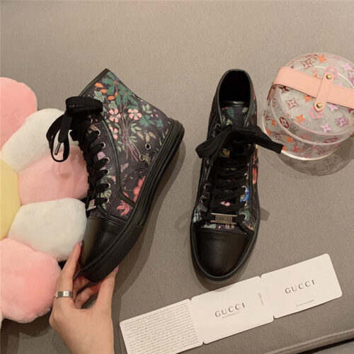 High Quality Luxury Guuci Printed Leather Sneakers Gucci Floral Canvas Shoes In Black product detail