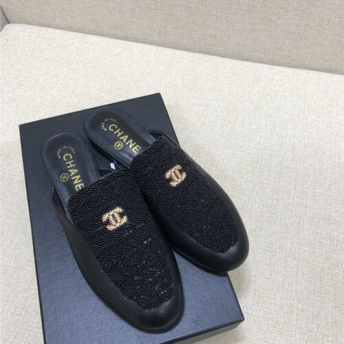 High Quality Luxury Chanel Slippers – Style 96070 alternate view