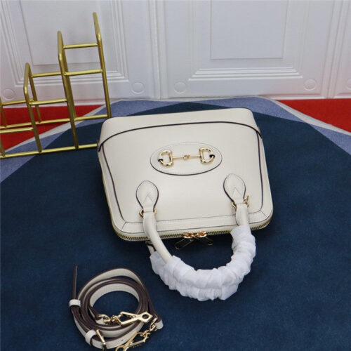 High Quality Luxury Gucci 1955 Horsebit Top Handle Bag – White alternate view