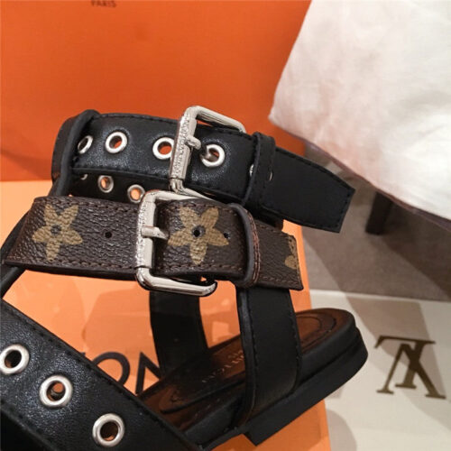 High Quality Luxury Louis Vuitton Sandals Womens – Style 95971 product detail