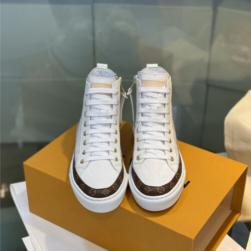 High Quality Luxury Louis Vuitton Sneaker – Style 72035 product detail