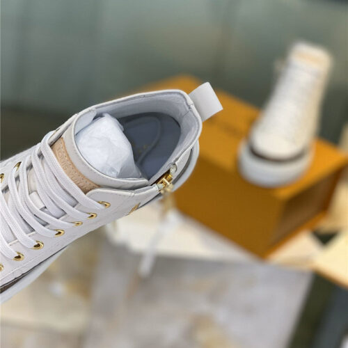 High Quality Luxury Louis Vuitton Sneaker – Style 72035 product detail