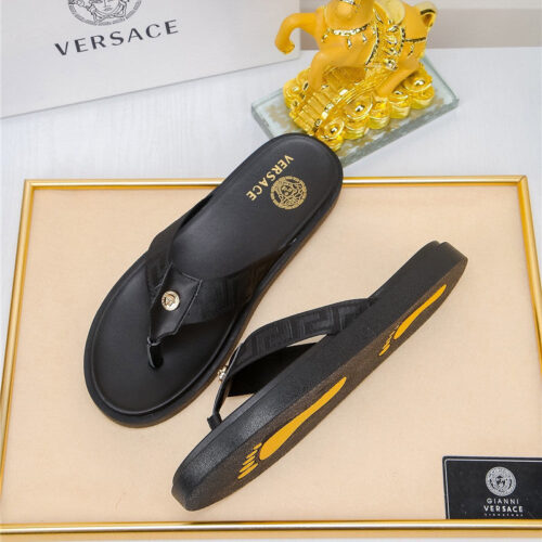 High Quality Luxury Versace Slippers Mens product detail