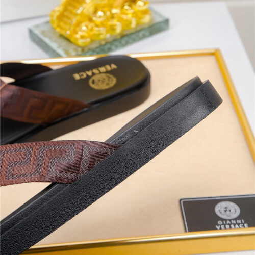 High Quality Luxury Versace Slippers Mens – Style 43091 product detail