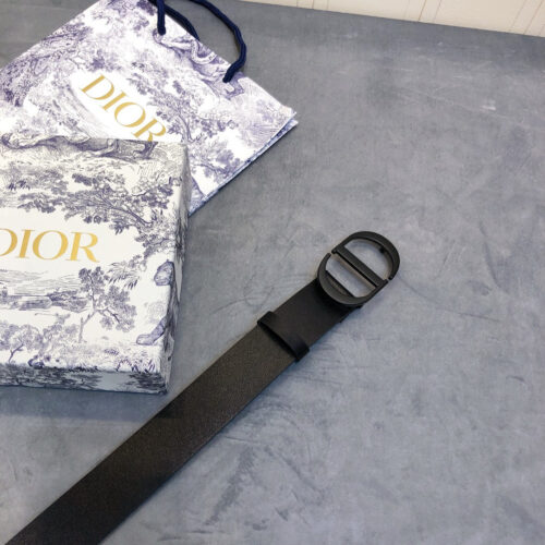 High Quality Luxury Dior Black Buckle Cd Belt product detail