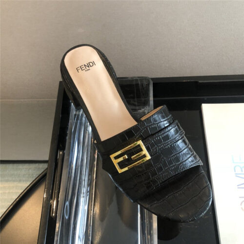 High Quality Luxury Fendi Slippers Womens product detail