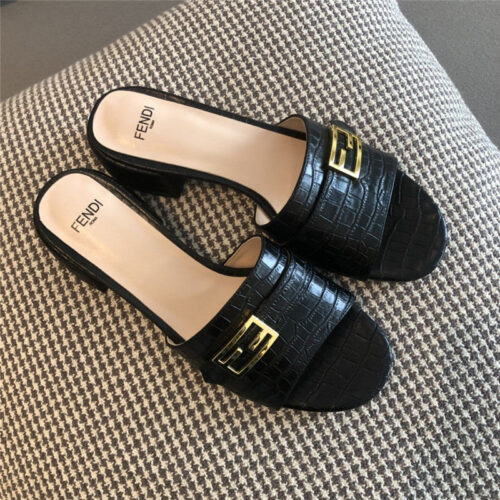 High Quality Luxury Fendi Slippers Womens alternate view