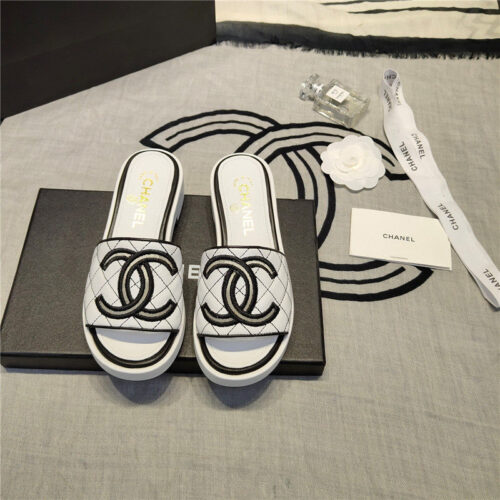 High Quality Luxury Chanel Logo Slippers Sandals – Style 15494 alternate view