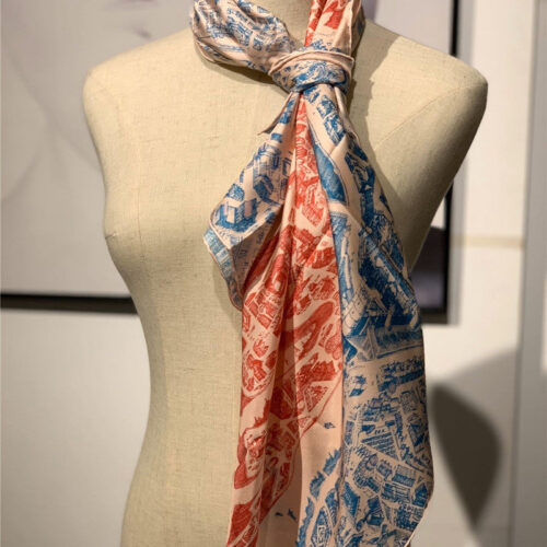 High Quality Luxury Hermes Horse City Scarf – Style 26138 alternate view
