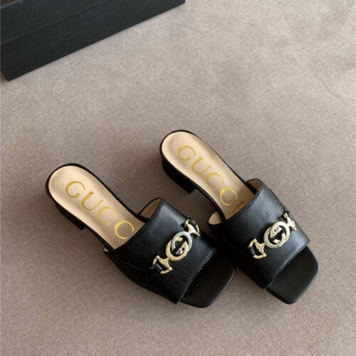 High Quality Luxury Gucci Sandals Zumi Calfskin Horsebit Detail Black