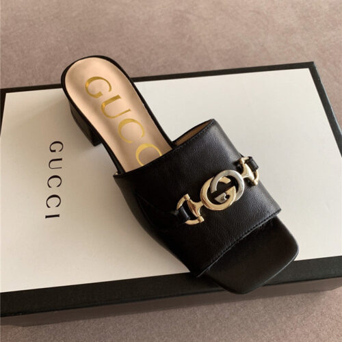 High Quality Luxury Gucci Sandals Zumi Calfskin Horsebit Detail Black product detail
