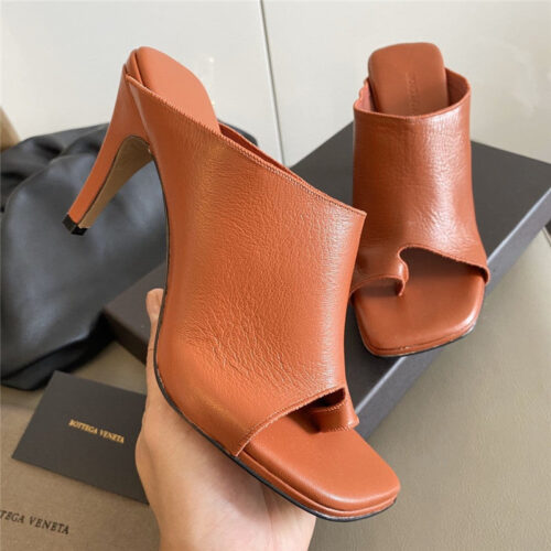 High Quality Luxury Bottega Veneta Flip Flop Mules