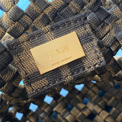 High Quality Luxury Fendi Drawstring Bag Weave product detail