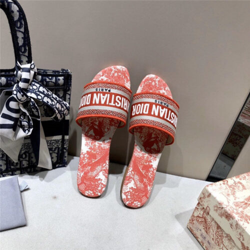 High Quality Luxury Dior Embroidered Sandals Slippers product detail