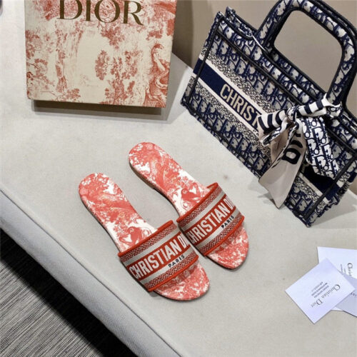 High Quality Luxury Dior Embroidered Sandals Slippers
