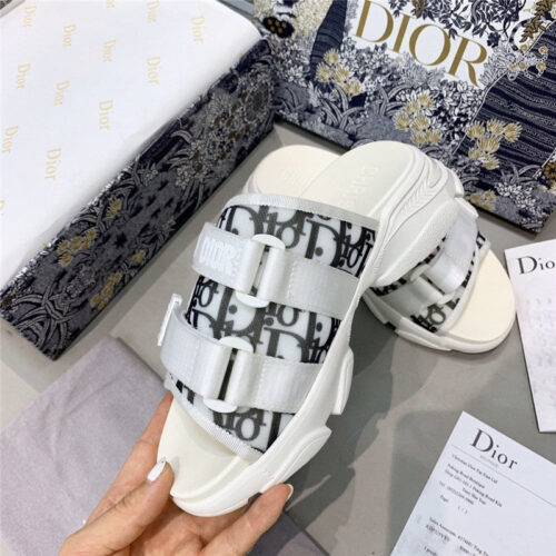 High Quality Luxury Dior Slippers White alternate view