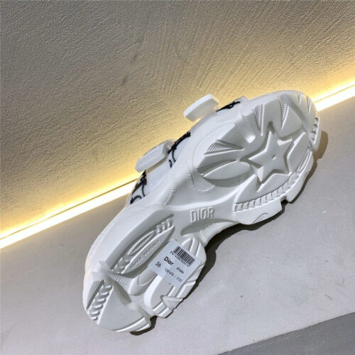 High Quality Luxury Dior Slippers White product detail