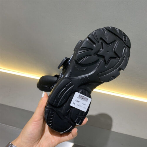 High Quality Luxury Dior Slippers product detail