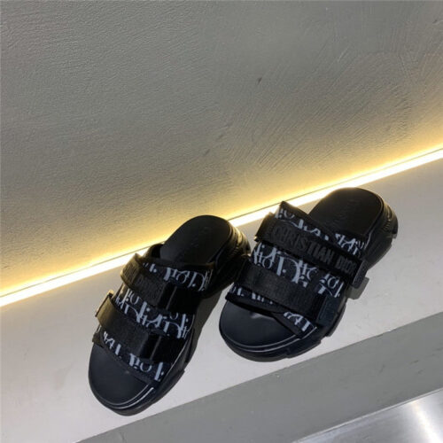 High Quality Luxury Dior Slippers product detail