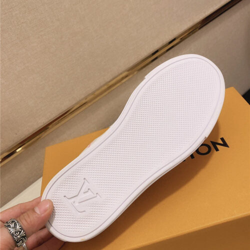High Quality Luxury Louis Vuitton Mens Slippers – Style 29091 product detail