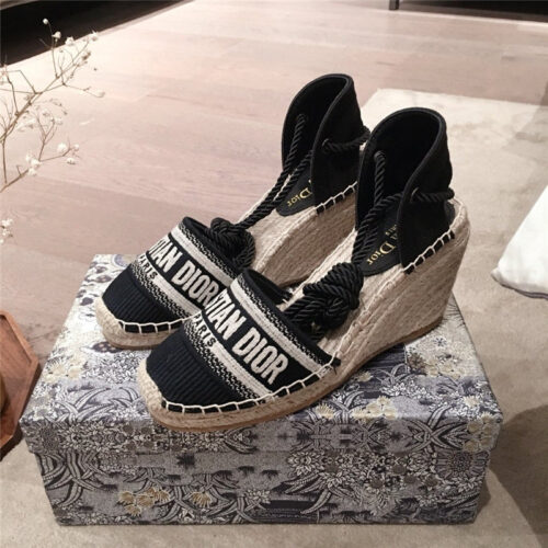 High Quality Luxury Dior Sandals – Style 71430