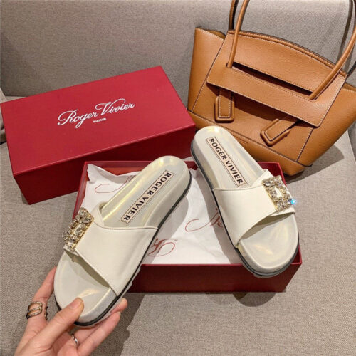 High Quality Luxury Roger Vivier Slippers product detail