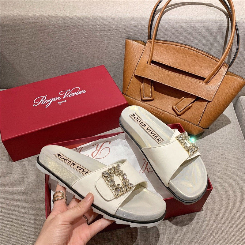 High Quality Luxury Roger Vivier Slippers product detail